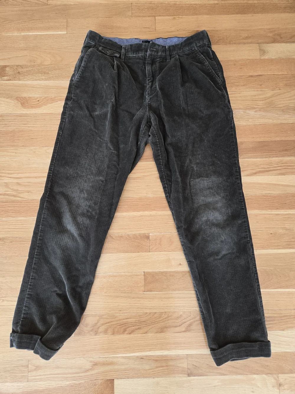 J. Crew Men's Dark Olive Corduroy Pants - Classic Casual Tapered Fit